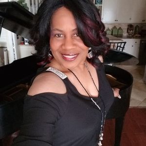 Meet your Posher, Sheila